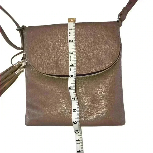 B BRENTANO Vegan Multi-Zipper Crossbody Handbag Purse with Tassel Accents - Picture 9 of 9